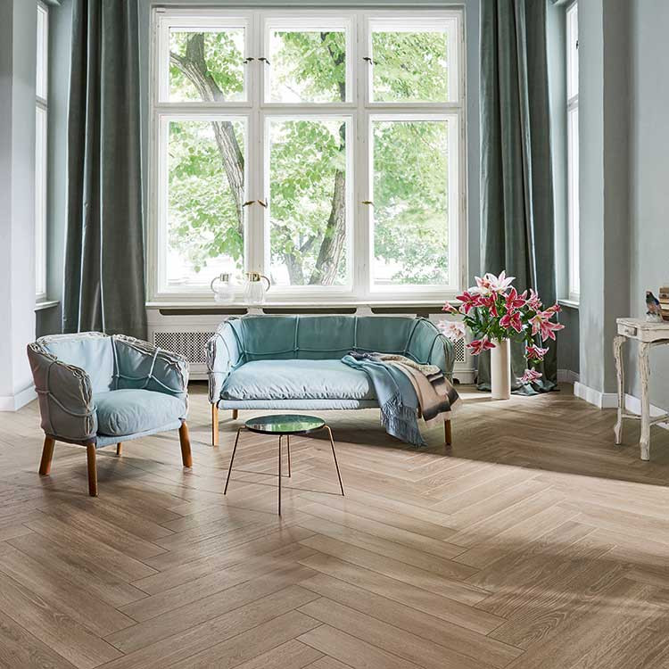 Visgraatvloer te duur? Dit betaalbare alternatief heeft dezelfde prachtige look